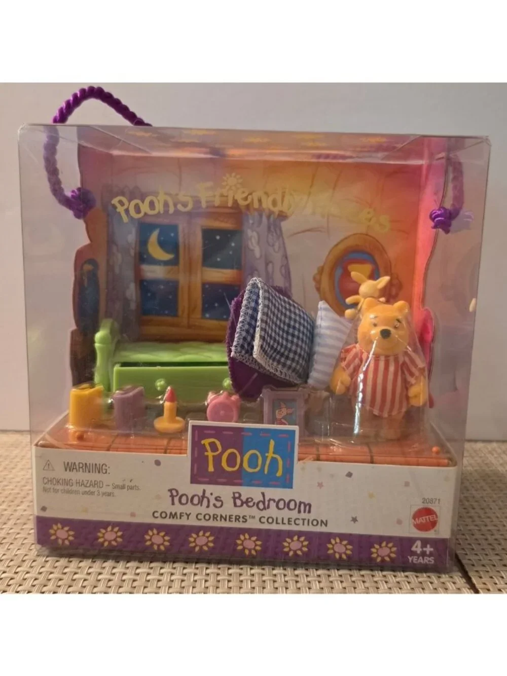 new 1998 MATTEL WINNIE THE POOH BEDROOM PLAYSET COMFY CORNERS FRIENDLY PLACES